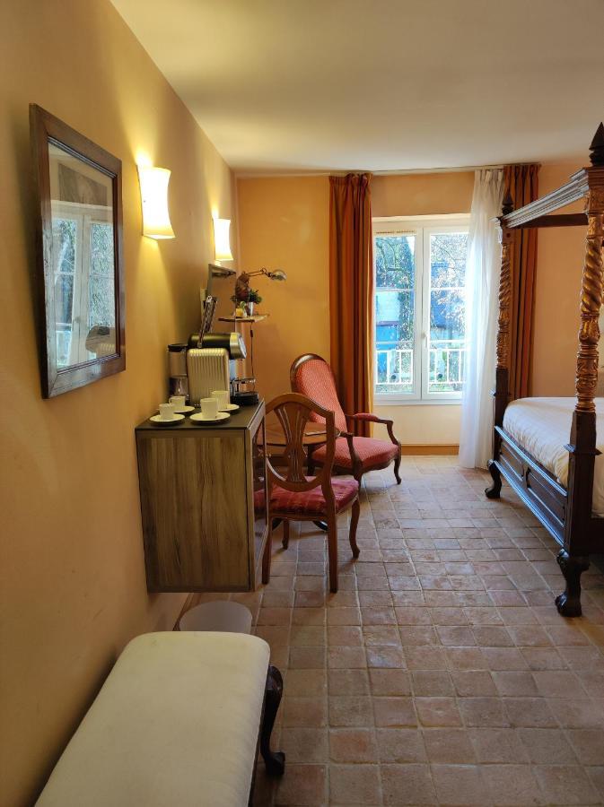 Hostellerie Les Hauts De Sainte Maure ภายนอก รูปภาพ