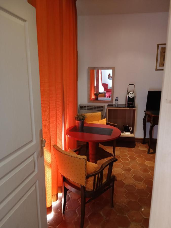 Hostellerie Les Hauts De Sainte Maure ภายนอก รูปภาพ